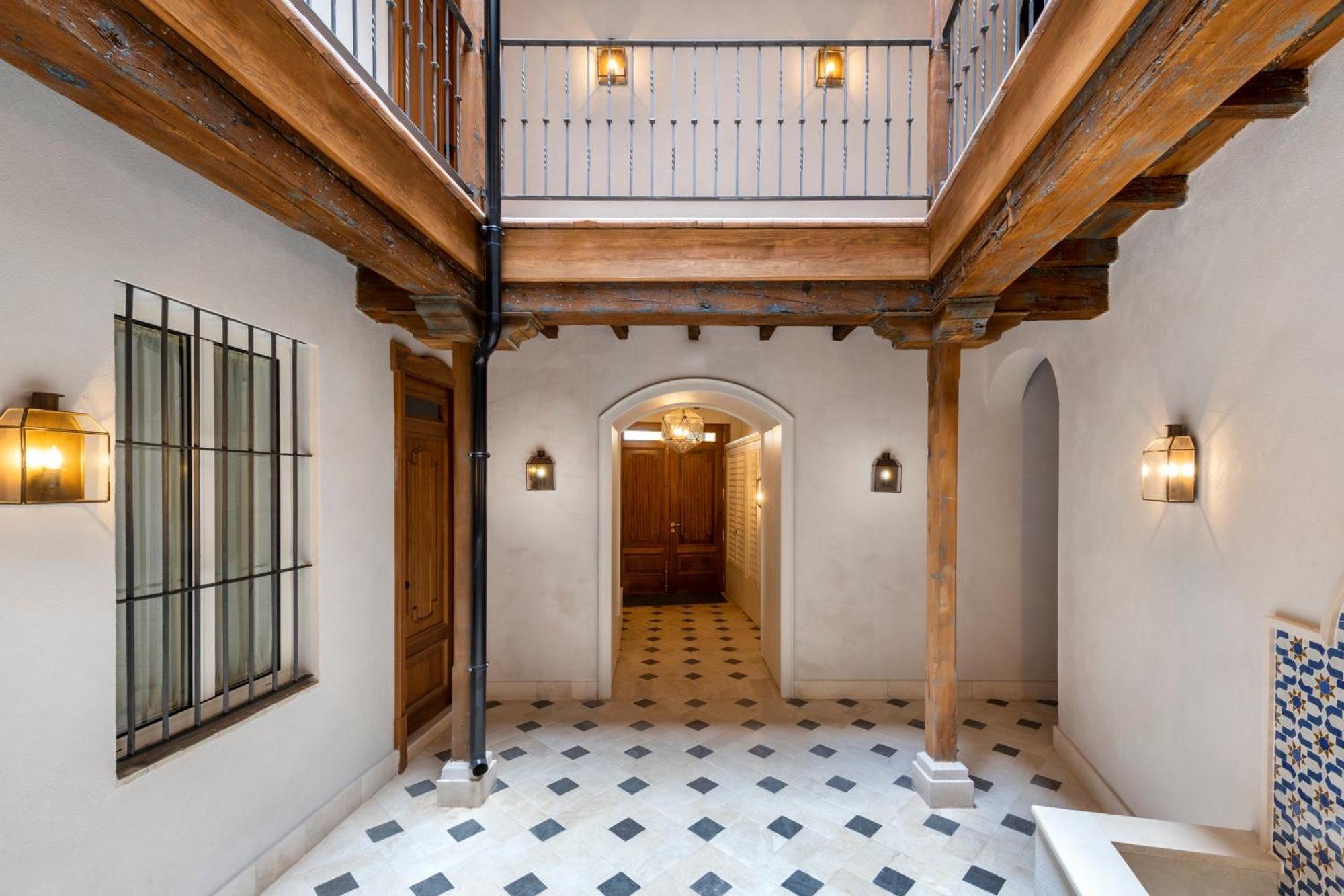 Casa Pilatos Luxury Apartments Seville Luaran gambar